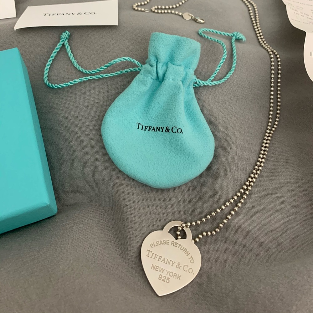 Tiffany and Co. dog tag chain brand new